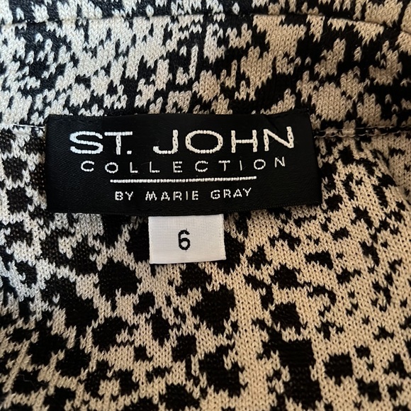 St. John Collection Blazer - Picture 8 of 11